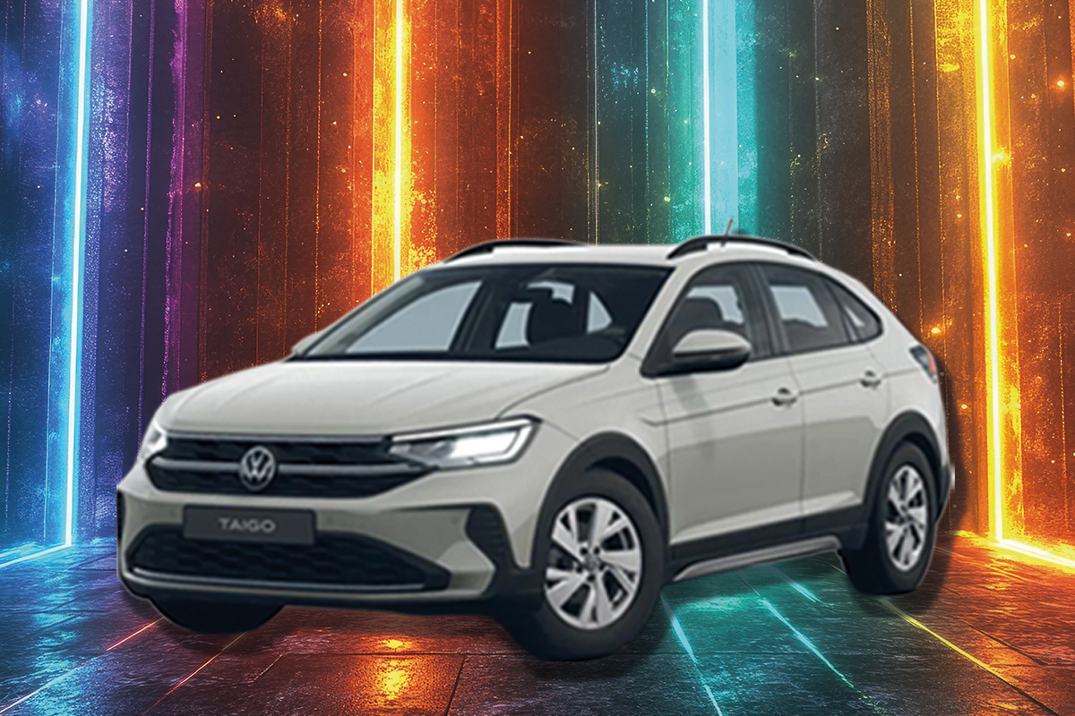 VW Taigo aus dem Angebot vor buntem Hintergrund