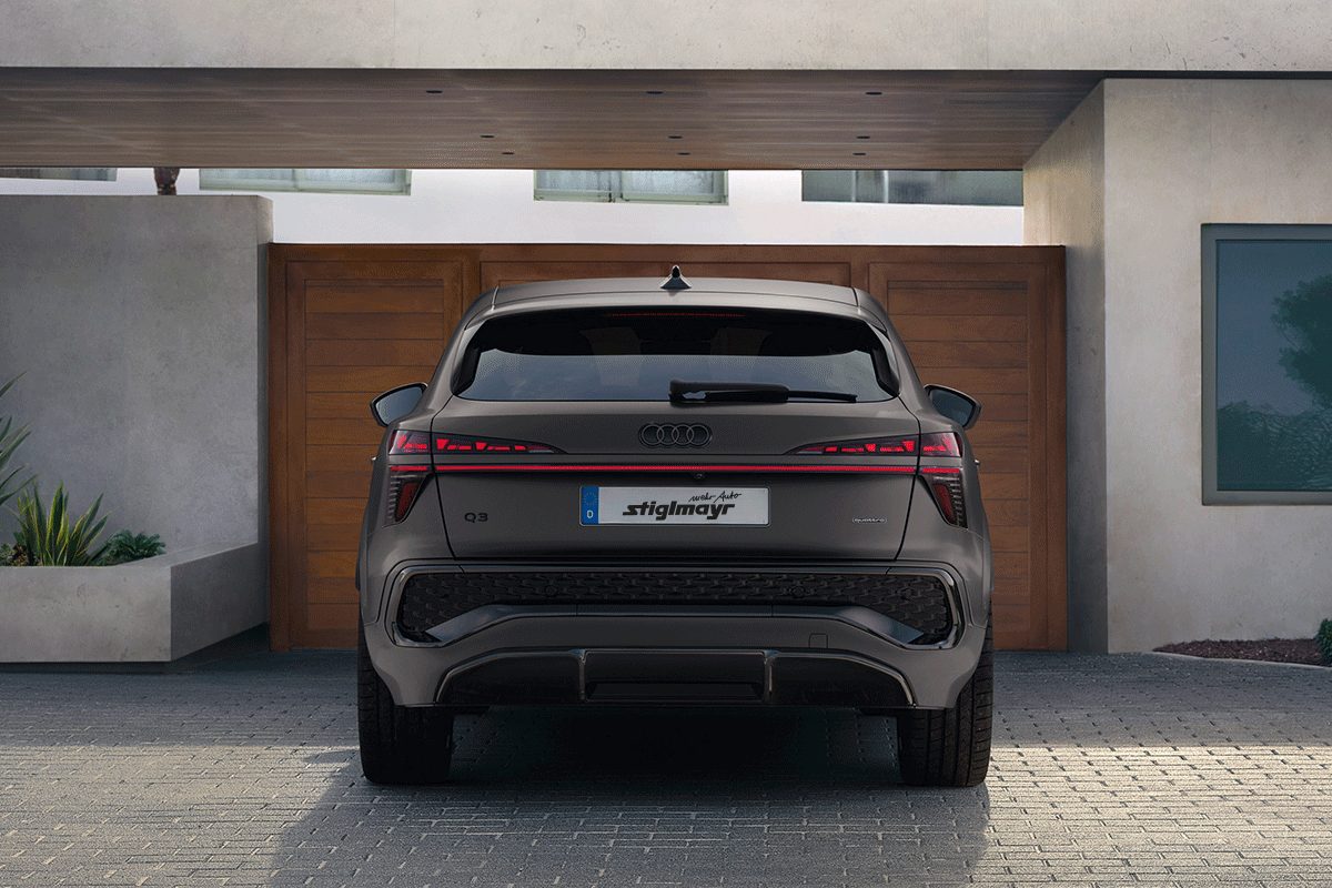 Heckansicht des neuen Audi Q3 Sportback