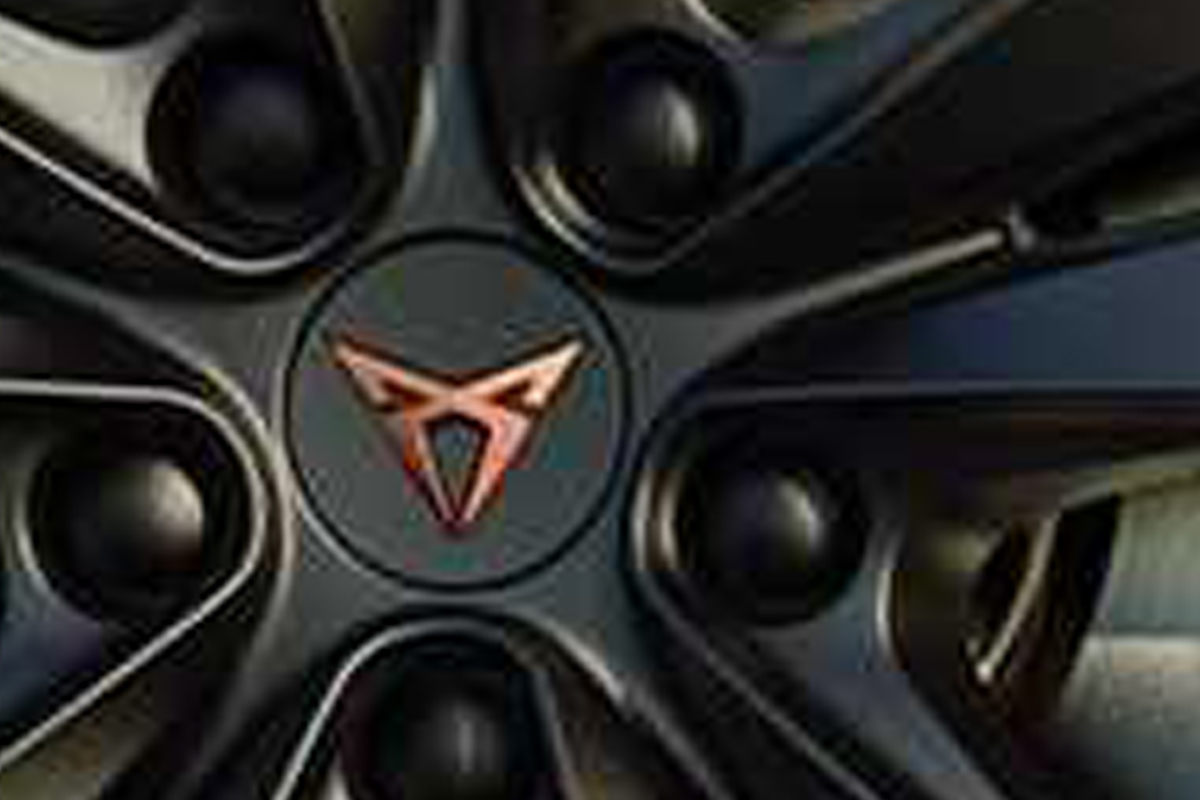 Cupra Logo auf einer Felge.